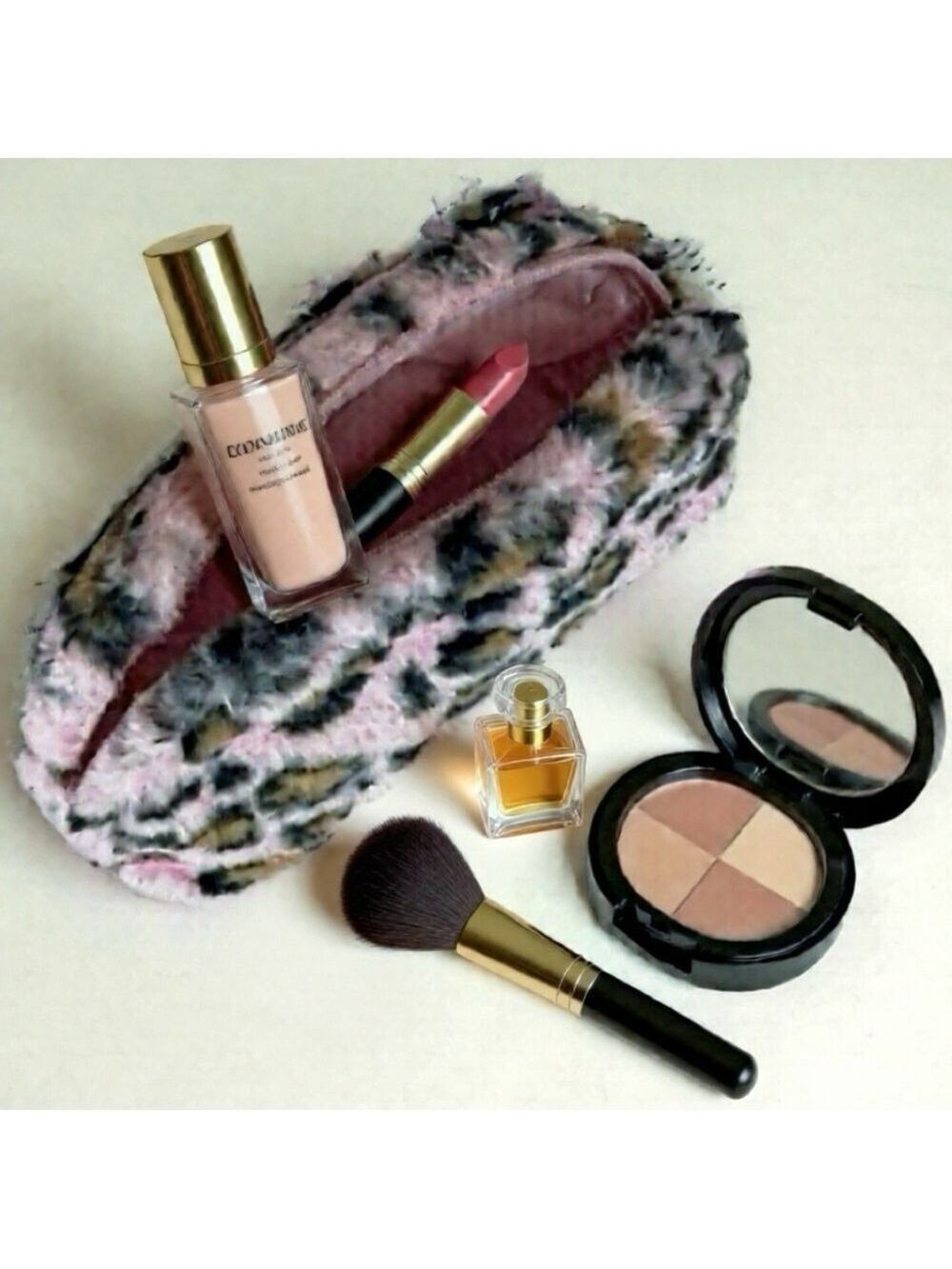 PINK CHEETAH PRINT Cosmetic Faux Fur Bag NWT GREAT GIFT!